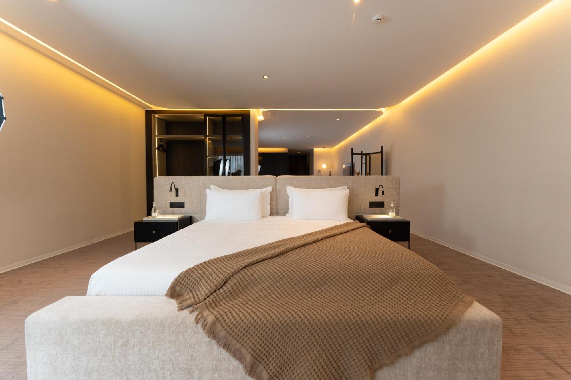 Aparthotel By Le Reve