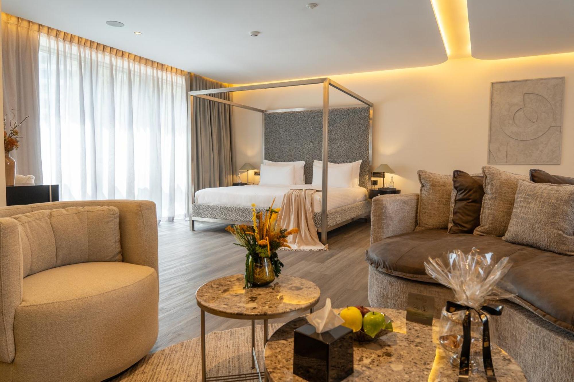 Aparthotel By Le Reve 5*